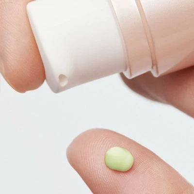 Clarins Calm-Essentiel Gel Anti-rougeurs – Image 2