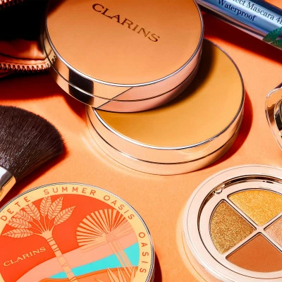 Clarins Ever Bronze & Blush Poudre Compacte Bonne Mine Ensoleillée Nutrition – Image 3